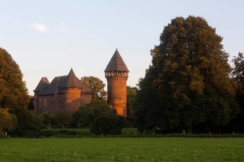 Krefeld, Linn Castle