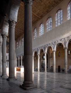 Rome, Roma, Santa Sabina, view from the side aisle to the east
