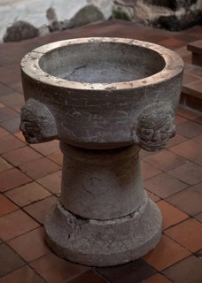 Gothic limestone baptism around 1250, St., Sankt, Saint