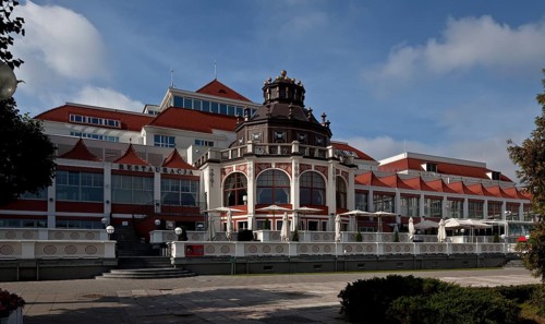 Built in 1926, sea front from the east