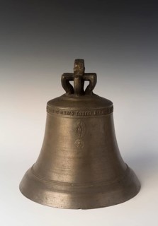 Bell with pilgrim sign