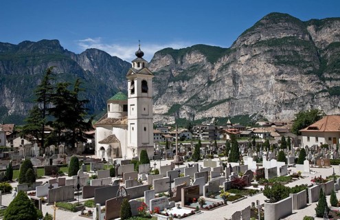 Italy S-Tyrol Salurn Cemetery m Chapel