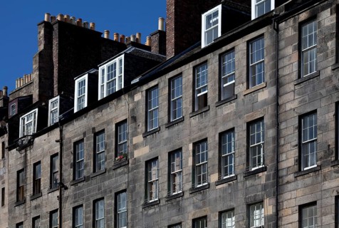 GB Edinburgh Merchant Houses at Lawnmarket 56455