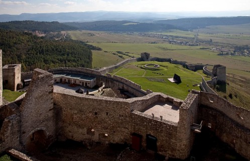 Spiské Podhradie, Kirchdrauf (Church Village), Spissky Hrad (Spiš Castle)