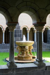 Paradise with lion fountain, St., Saint, Saint