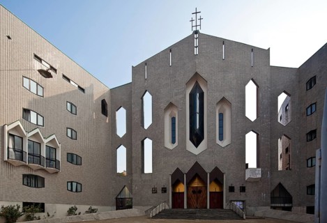 Built by Gio Ponti in 1961-64, west façade with adjoining blind walls containing oblong hexagonal