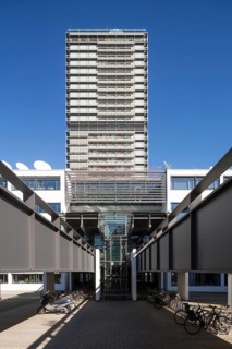 Schürmann-Bau, headquarters of the broadcaster Deutsche Welle, behind it the former parliamentary