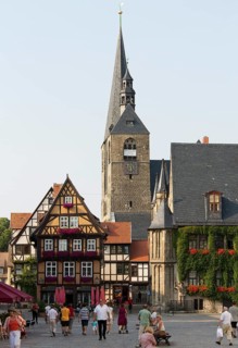 Half-timbered house Hoken 1, market church St. Benedikt and town hall, St., Sankt, Saint