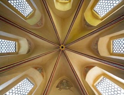 Vaults in the cemetery chapel, keystones with angels, St., Sankt, Saint