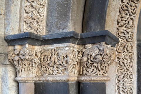 Brauweiler near Pulheim, St Nicholas Abbey Church, cloister, south portal, impost zone