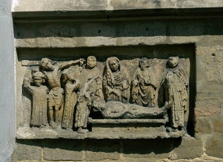 Relief on the south side, Entombment and Descent from the Cross