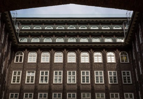 Hamburg Kontorhaus CHILEHAUS, built 1922-24 by Fritz Höger, inner courtyard above Fischertwiete