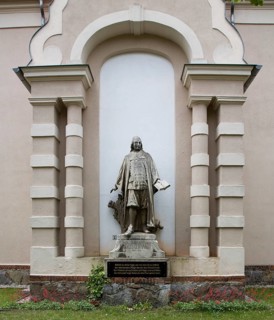 Gräfenhainichen, Paul-Gerhardt monument