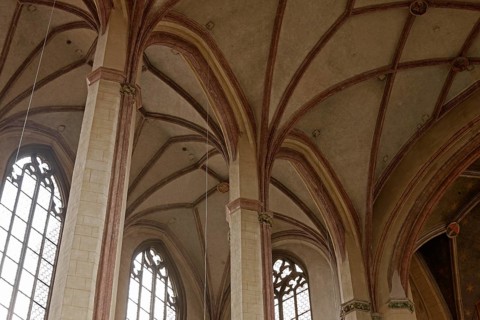 Nave, view of the north-eastern pillars and the vault of the side aisle, St., Sankt, Saint