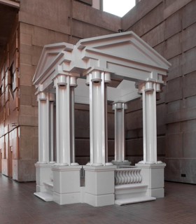 Palacio de Abraxas 1982 by Ricardo Bofill, Temple