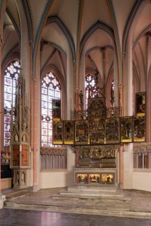 Choir with high altar from 1513, Antwerp from the workshop of Adrian van Overbeck and sacrament