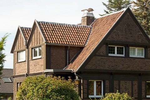 East side, built ca. 1933-1935, architect: Friedrich Kühnen, gabled pitched roof with two side