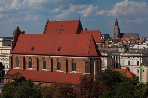 Behind St Stanislaus Wenceslas and Dorothea on the right St Elisabeth's Church, view from