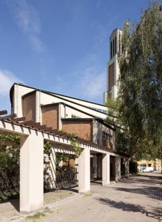 Berlin, Gustav-Adolf-Kirche, built 1932-1934 by Otto Bartning