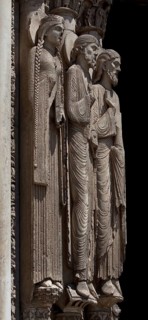 1195-1260 Main construction period, west façade, royal portals 1145-70 with biblical kings, queens,