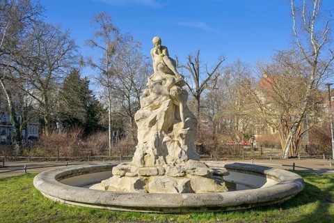 Flood Fountain, Perelsplatz, Friedenau, Tempelhof-Schöneberg, Berlin, Germany, Europe