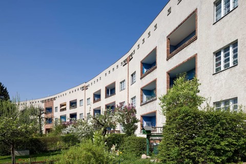 Berlin, Britz housing estate (horseshoe estate) by Bruno Taut