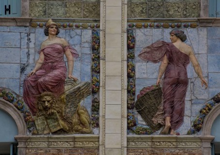Ausonia Palace Hotel, facade detail