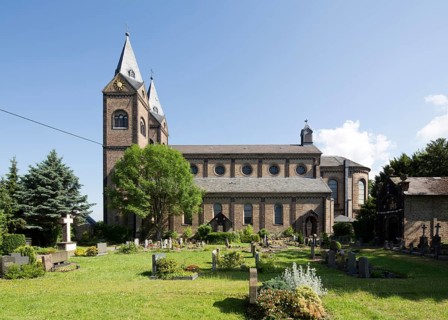 Pilgrimage church of St Nicholas, view from the south, St, Saint, Saint