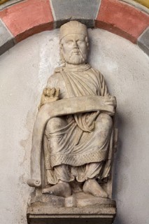 Brauweiler near Pulheim, St Nicholas Abbey Church, portal to the sacristy, figure