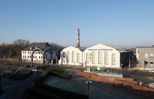 Museum of Heavy Industry, street side, entrance area