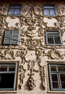 Luegghaus, section of façade