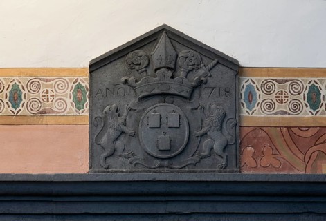 Coat of arms above the door to the south-east chapel/sacristy 1718, St., Sankt, Saint