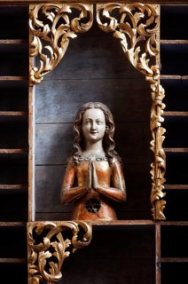 Golden chamber, reliquary (head reliquary) after restoration with historical colour scheme (blue),