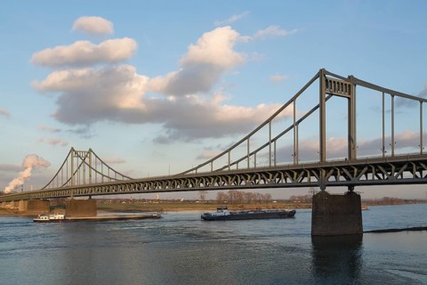 Krefeld-Ürdingen, Rhine bridge, built 1933-1936. Design: Friedrich Voß