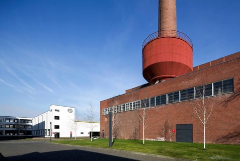 Krefeld, Vereingte Seidenweber AG Verseidag, boiler house built by Erich Holthoff in the style of