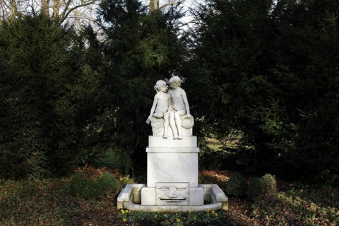 Krefeld, Hohenzollernstraße, children's fountain (fairytale fountain)