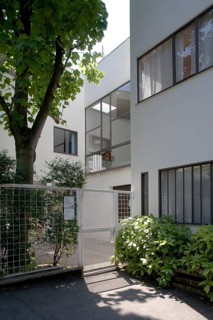 Maisons La Roche-Jeanneret (semi-detached house) by Le Corbusier 1923