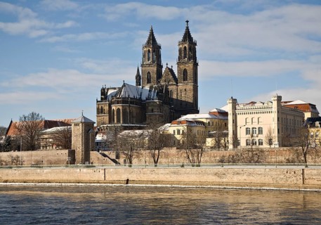 Choir from the north-east across the Elbe, St., Sankt, Saint