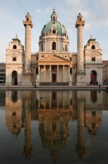 Main façade from the north, St., Sankt, Saint