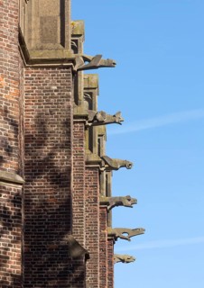 Modern gargoyles on the south side, St., Sankt, Saint