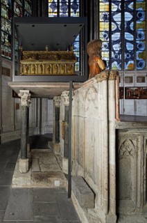 Choir, reliquary altar, rear building with passage under the shrines, St., Sankt, Saint