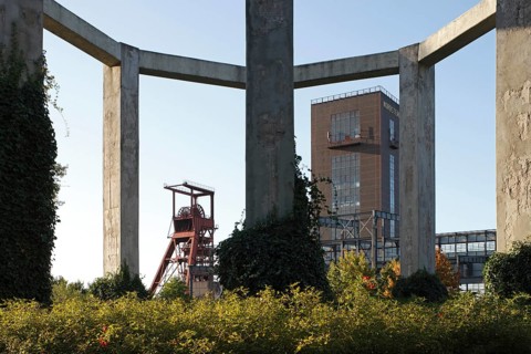 Nordsternpark, winding towers and concrete skeleton