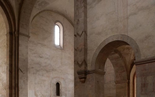 Abbey church, detail in the crossing, St., Saint, Saint