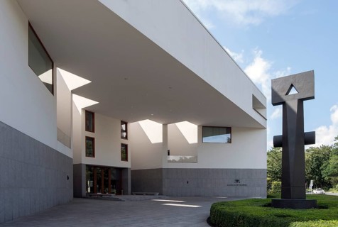 Architect: Dietrich Bangert 2000, sculpture by Otto Herbert Hajek