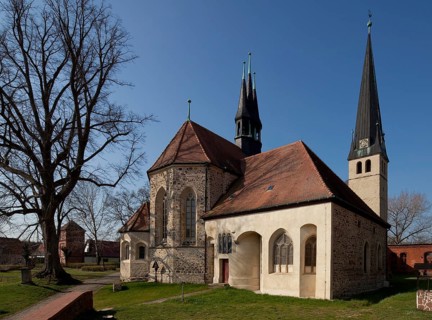 Groß Ammensleben, former monastery church. St Peter and Paul from east-northeast Pillar basilica
