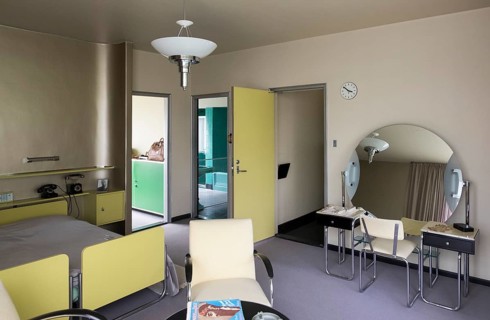 Built 1932-1933 by Brinkman & Van der Vlugt, bedroom on the 2nd floor