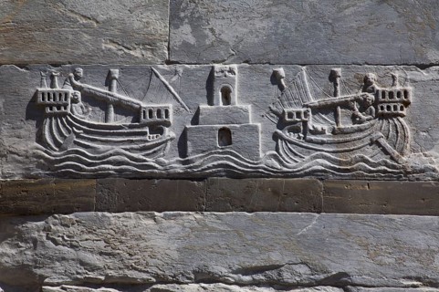 Sailor relief on the plinth floor, St., Sankt, Saint