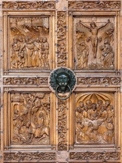 Constance, Minster, west portal, right door wing, sculptor Heinrich Yselin and Simon Haider around