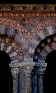 Cloister, south wing Arcade arch, St., Sankt, Saint
