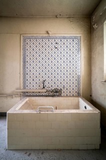 Krefeld, old municipal baths, 1889/90. built by Johann Burkard, bath with historic tiles